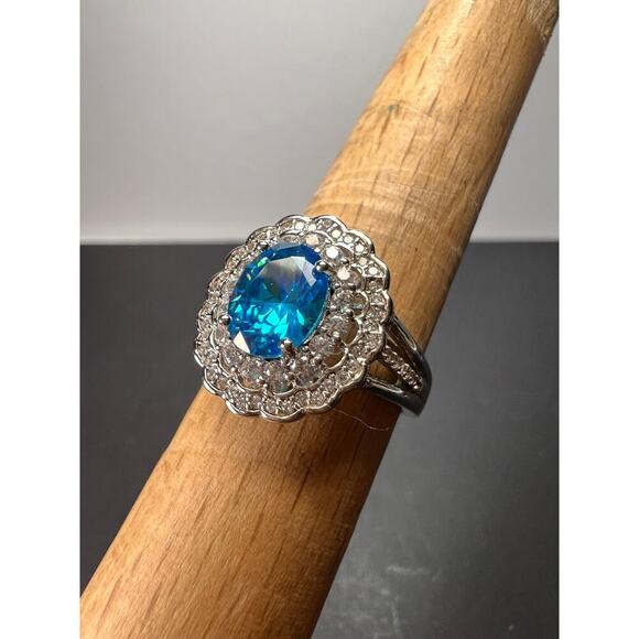 Blue and white CZ halo sterling silver ring size 8 - Picture 2 of 11